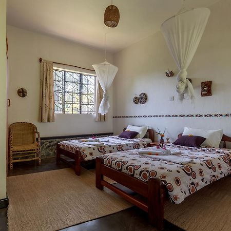 Travellers Rest Hotel Kisoro 외부 사진