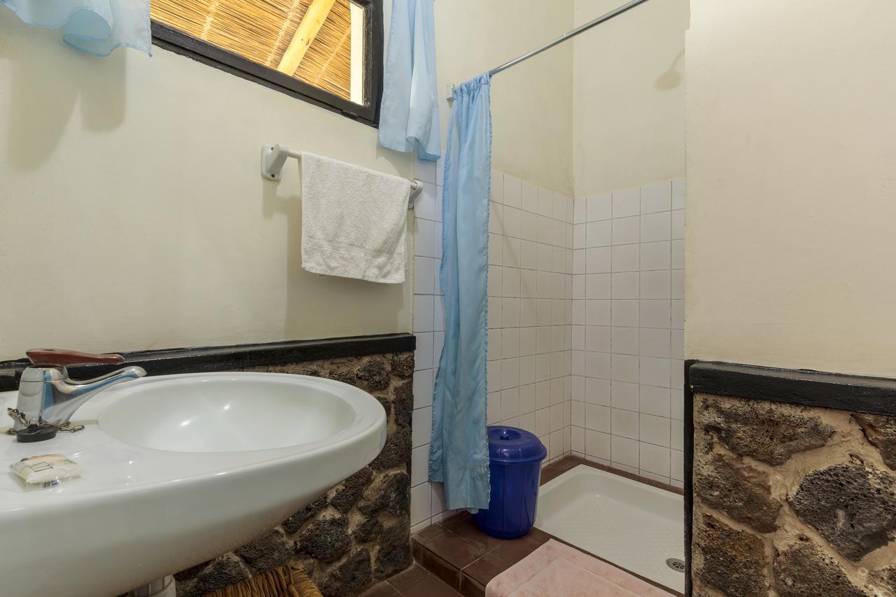 Travellers Rest Hotel Kisoro 외부 사진