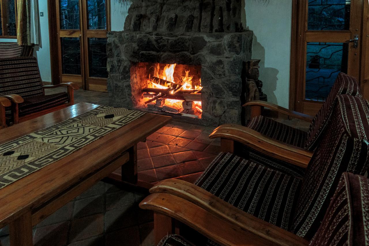 Travellers Rest Hotel Kisoro 외부 사진